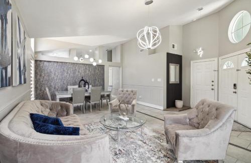 Kissimmee House | Fascinating Private Pool And Game-Room, Near Disney!