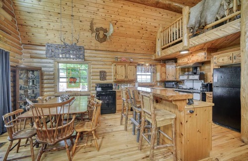 Rigby Cabin | Fast WiFi|Fly Tying|Foosball