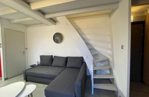 Sarrebourg Apartment | FATHALA - appartement lumineux en dernier étage - face à la gare routière