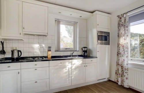 Zonnemaire House | Favorita by Interhome