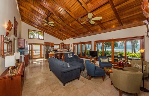 Playa Grande House | FAVORITE HOUSE on the BEACH since 2005, parking, wifi, housekeeper, security
