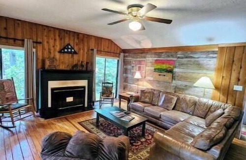 Skyland House | Favorite mountain cabin overlooks trout pond