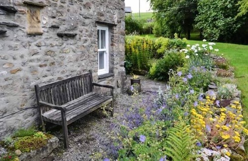 Horton in Ribblesdale Cottage | FAWBER COTTAGE, family friendly in Horton-In-Ribblesdale