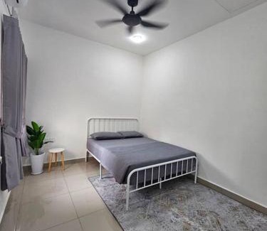 Pekan House | Fawiq Homestay