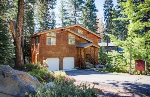 Tahoe Vista House | Fawn Lodge