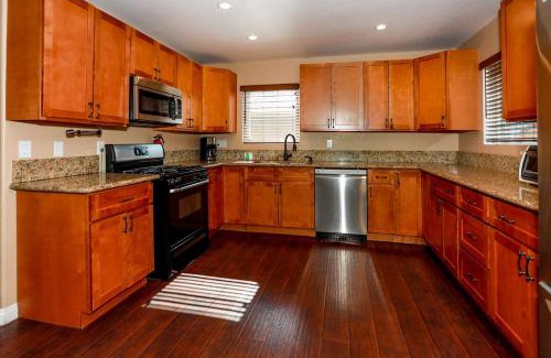 Fawnskin House | Fawnskin Chalet-1826 by Big Bear Vacations