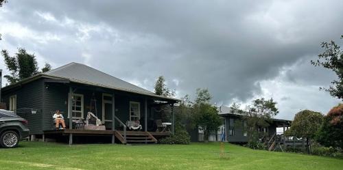 Tallowwood Ridge House | Fay's Cottage