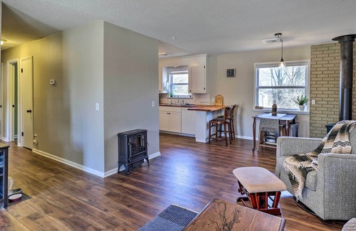 Fayetteville House | Fayetteville Vacation Rental ~ 6 Mi to U of A