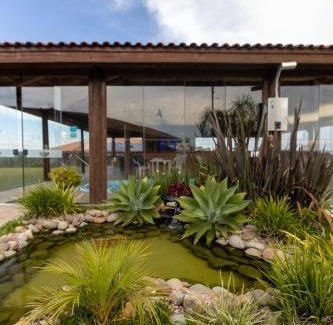 Palmeira House | Fazenda com Piscina Termica