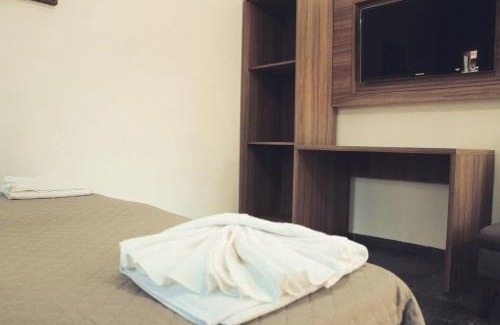 Itapetininga House | Fazenda em Itapetininga, Paz, Descanso e Piscinas (com WiFi)