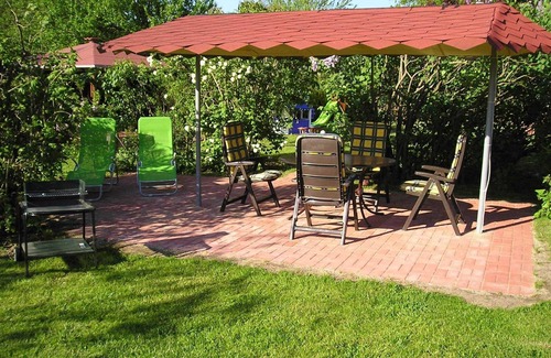 Kroepelin Apartment | Ferienwohnung mit Terrasse in Kropelin