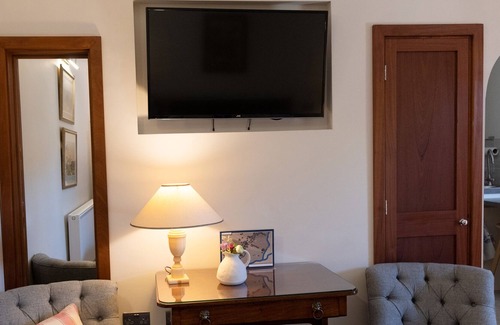Stockbridge Cottage | FEARN PIPPIN, THE APPLE ROOMS, pet friendly in Stockbridge