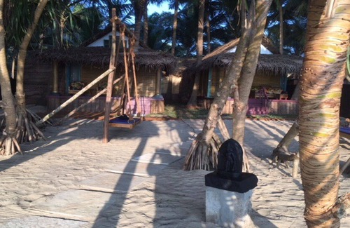 Patnem Cottage | Featuring 5 colourful beautiful wooden cottages