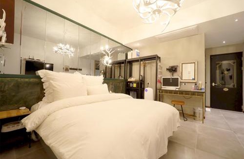 Gangseo District Hotel | February Hotel Busan Main Building