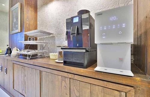 Gosan-dong Hotel | FEBRUARY HOTEL LIONS PARK DAEGU