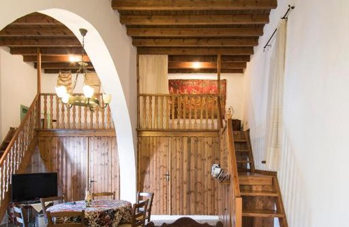 Psinthos House | Fedra's Village House