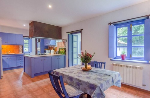 Medin Cottage | Fee4Me Galician Country House Families ONLY