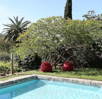 Eiras Villa | Fee4Me O' Pepito 1743 Abbot's House
