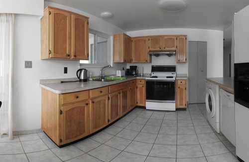 Delta Apartment | Feel at home during your visit by staying at a real house in a Vancouver suburb.