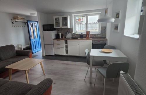 Sondershausen Apartment | Feel at Home: Modern 45 m² Apartment for Relaxing Stays