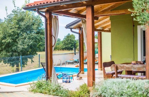 Valdebek House | Feel at home on your seaside vacation in Pula, Croatia