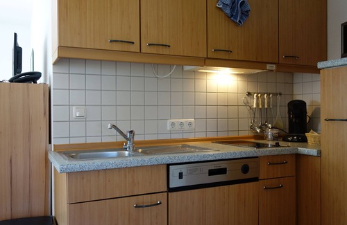 Neuensien Apartment | Feel-good living at the lake, 2-4 people, terrace, heated winter garden
