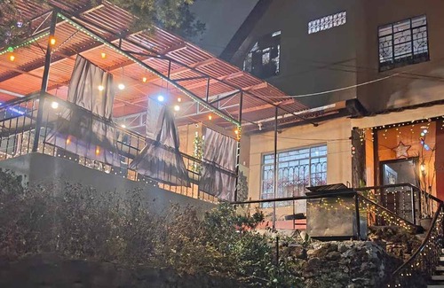 Baguio House | Feel the breeze of Baguio.Stay with us and enjoy the simple things in life.