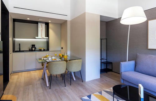 La Buhaira Apartment | Feelathome Nervión Apartments