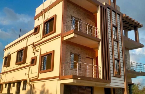 Bolpur House | Feels like Your own house. Relaxes in the private verandah with birds singing