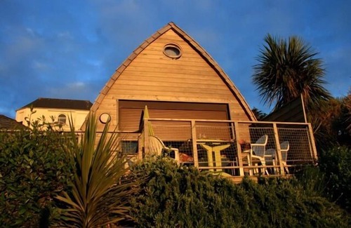 Locquirec House | Feet in the water, wooden house with terrace, breathtaking sea view.