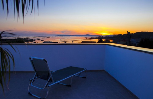 Isla de Arosa House | FEITIÑA HOUSE: modern and functional sea views