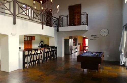 Stanford House | Felicita Country Lodge