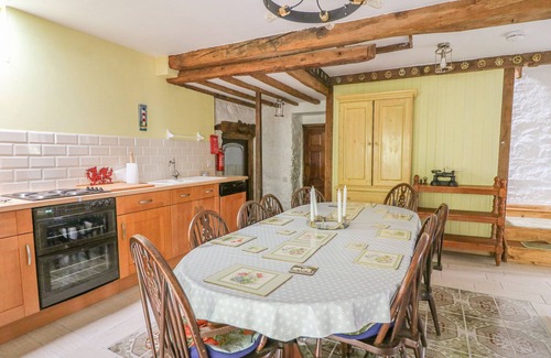 Bontnewydd Cottage | FELIN IAGO, family friendly, character holiday cottage in Llanrhystud