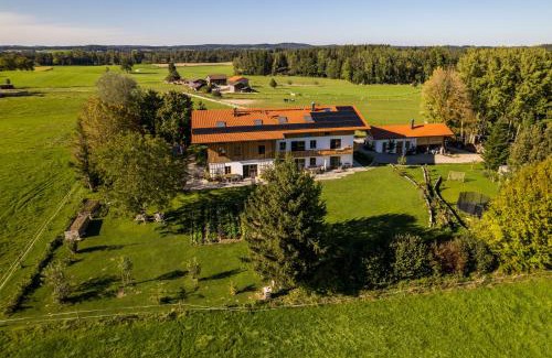 Seeon-Seebruck Apartment | Fembacher Alm