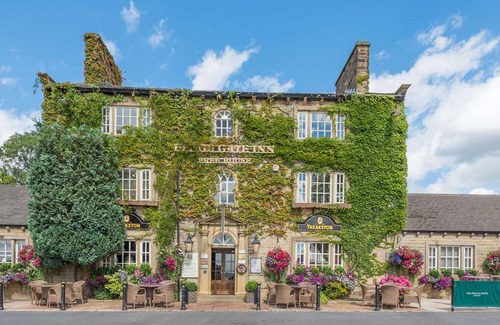 Fence Hotel | Fence Gate Lodge