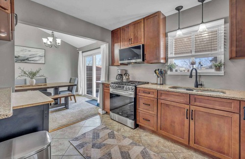 Mayfield Heights House | Fenced backyard - Pets OK - 3 Bd 3 Ba