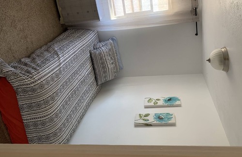 Colorado City House | Fenced-In, Pet Friendly Cozy Remodeled mobile 3 bedroom home near Zions