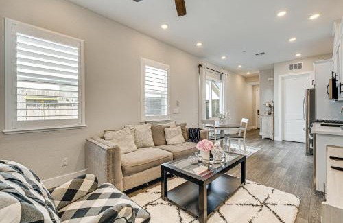 Roseville Apartment | Fenced-In Yard Apt 7 Mi to Westfield Galleria