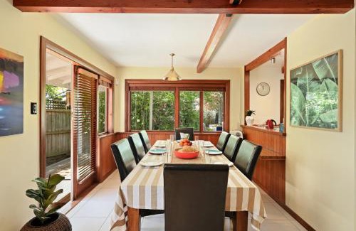 Merivale House | Fendalton Villa - Christchurch Holiday Home