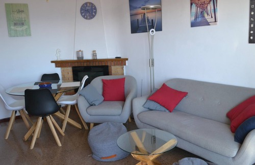 Llanca Apartment | FENER DE DALT 3 Fantastic apartment with terrace and sea views
