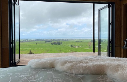 Karamea House | Fenian Retreat.nNestled on the edge of Kahurangi National Park, Karamea.