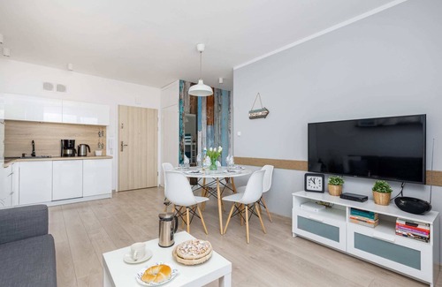 Kolobrzeg Apartment | Feniks 102 Estate | Elegant Apartment | Swimming Pool