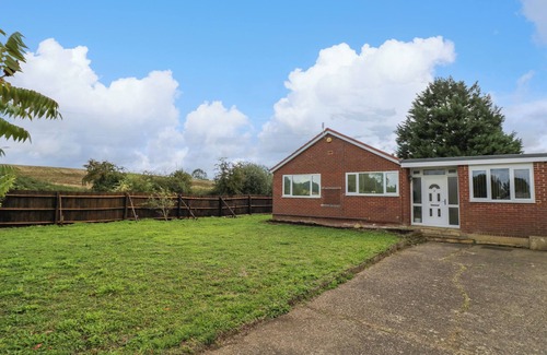 Southam Cottage | Fenny Marina Cottage