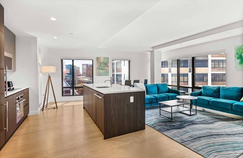 West Fens Apartment | Fenway Cultural District, 2 bed 2 bath