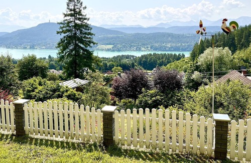 Techelsberg am Worther See Apartment | Ferienwohnung Sabine mit Wörtherseeblick