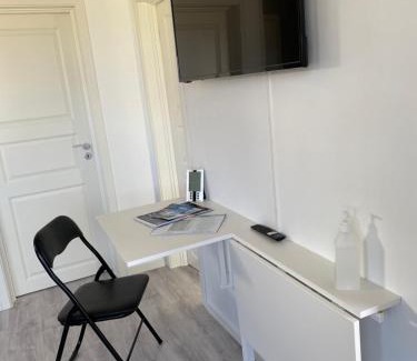 Dyrvik House | Feriehus med Sjøutsikt