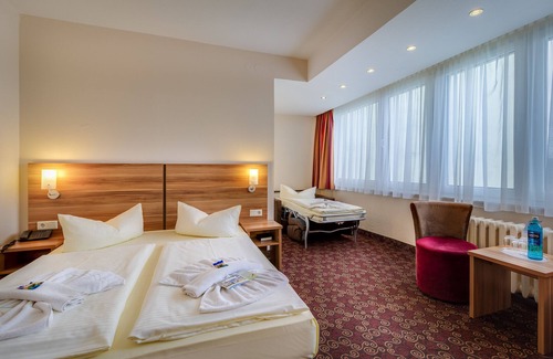 Finsterbergen Hotel | Ferien Hotel Rennsteigblick