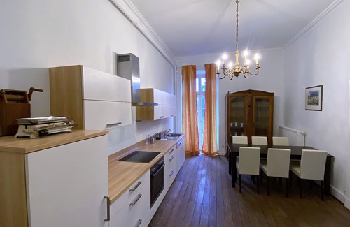 Hilbringen Apartment | Ferien im Schloss Hilbringen