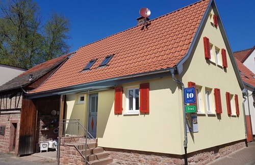 Buergstadt Apartment | Ferien in altem Bauernhaus neu renoviert