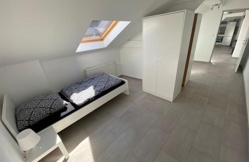 Uebach-Palenberg Apartment | Ferien-& Monteurwohnung